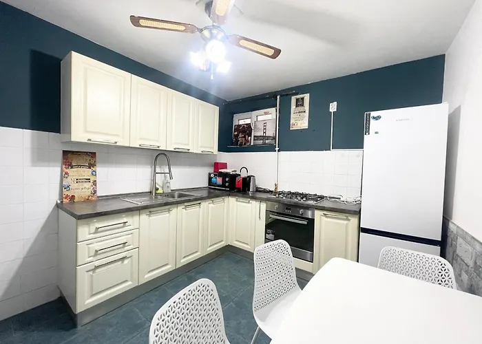 Apartman Blue - Half Ground Level With Windows - Demisol *