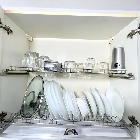 Апартаменты Blue - Half Ground Level With Windows - Demisol